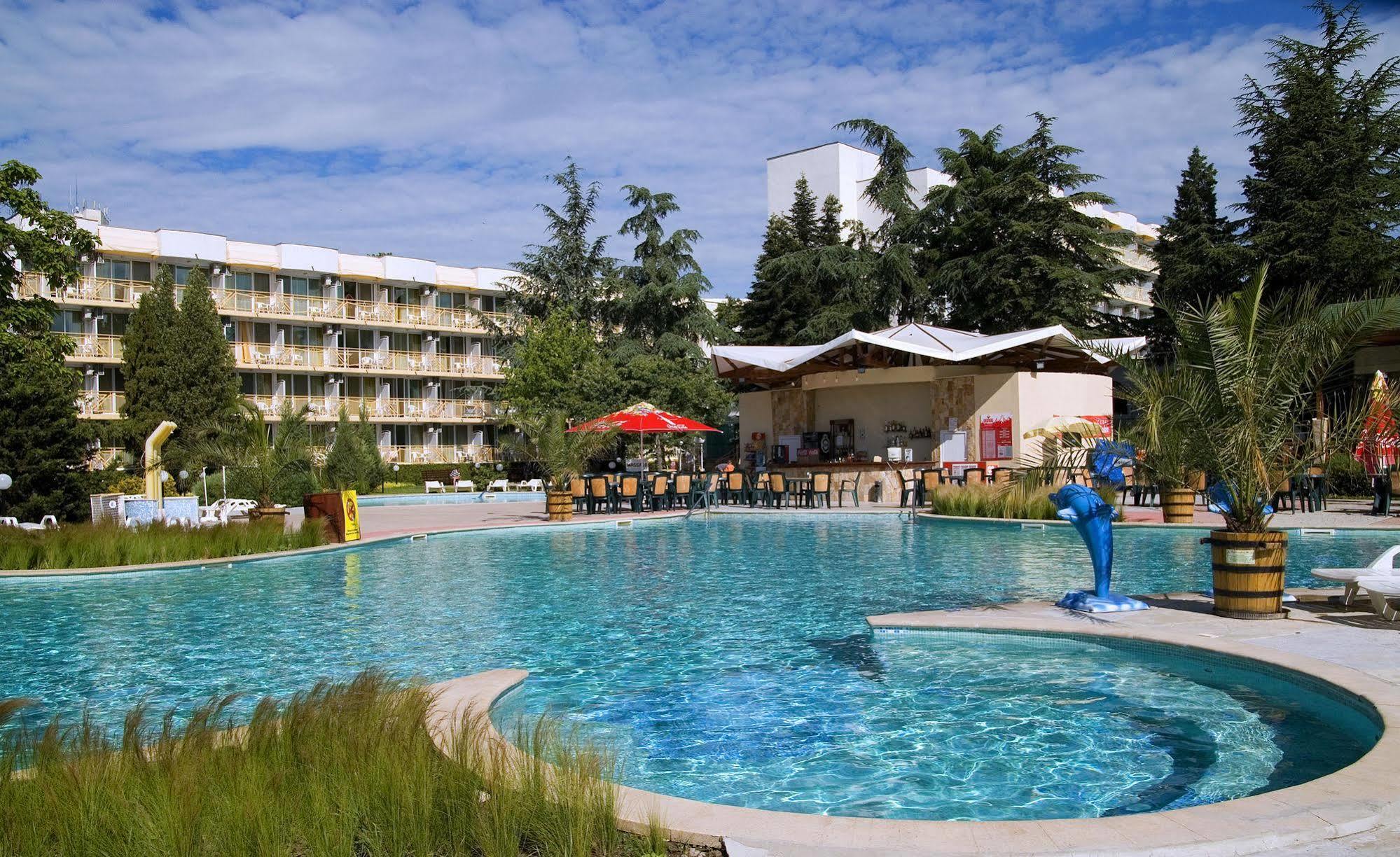 Hotel Malibu 阿尔贝纳 外观 照片